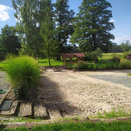 Agroturystyka "U Zrodla" Milicz Exteriér fotografie